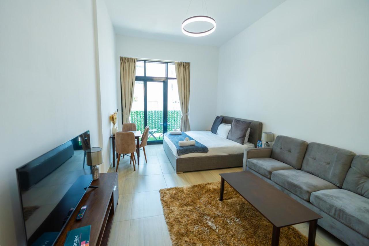 Le Petit Village !cozy Yet Spacious Apartment! * Dubai