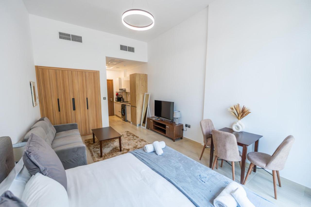 Appartement Le Petit Village !cozy Yet Spacious Apartment! Dubai
